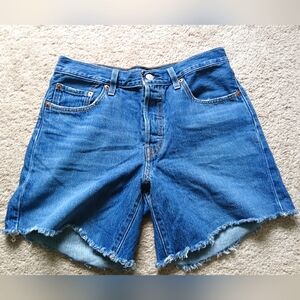 Levi 501 Denim Jean Shorts Size 28